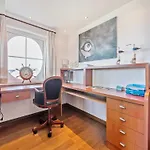 Castle Apartment With Marina View, Cleaning Included