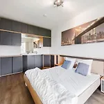 Castle Apartment With Marina View, Cleaning Included
